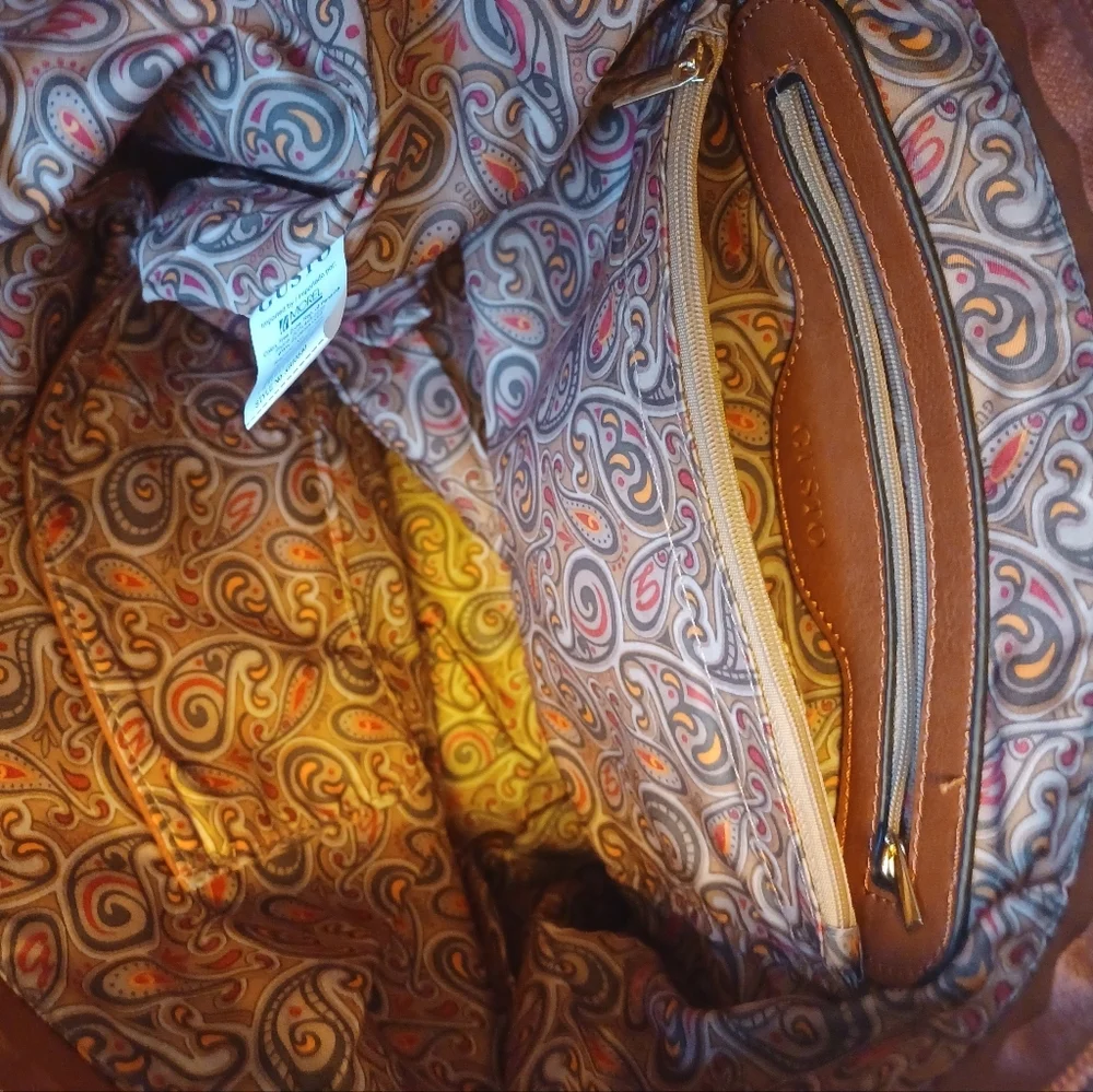Gusto purse Vegs bag new with tags